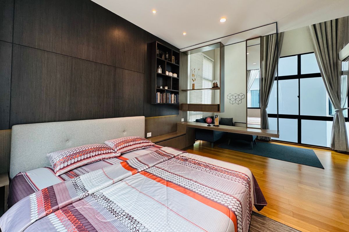 For SaleTownhomePattanakan, Srinakarin : Best for investment in BKK prime location ,For Sale – Corner Townhome | 4 Storeys | Nirvana Define Srinakarin-Rama 9