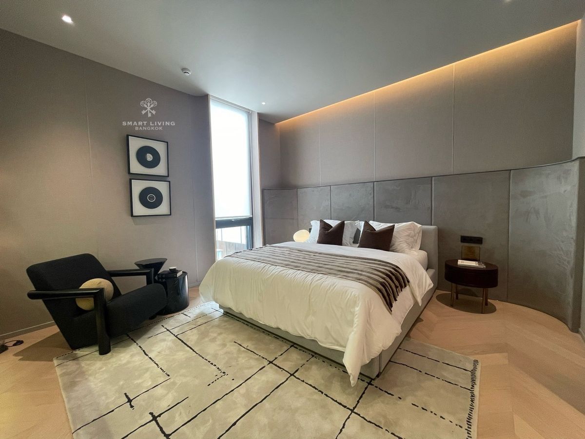 For SaleHouseBang Sue, Wong Sawang, Tao Pun : 📢 Ultra-Luxury 3-Storey Home . A masterpiece of elegance with a private pool, lift, fitness room, personal butler, central courtyard garden, Designed by  “I-Din.” Located in Prachachuen peaceful, easy access to multiple routes.