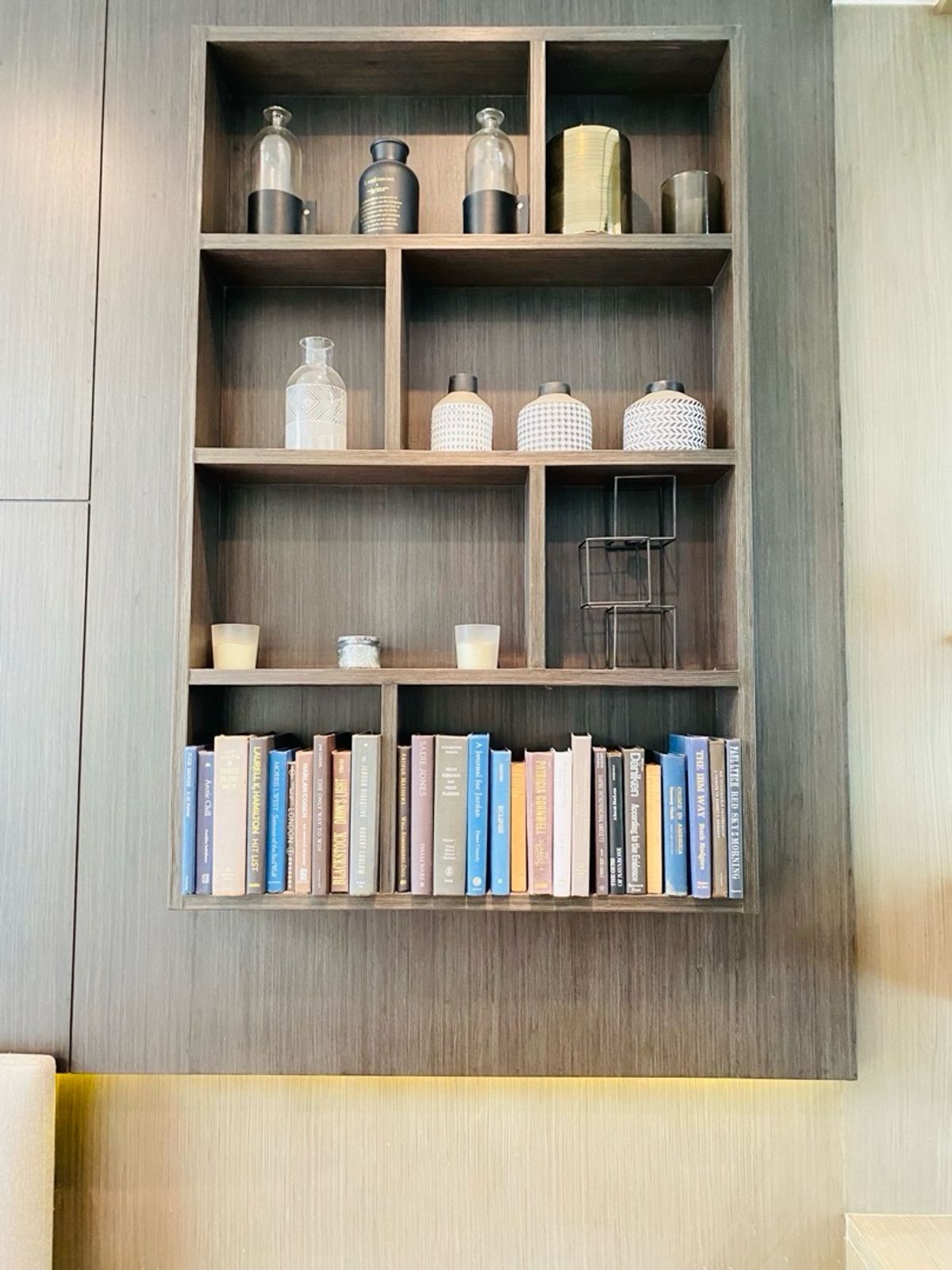 Home OfficePattanakan, Srinakarin : Selling with tenants! Golden opportunity for 4 -story townhome investors, luxury design corner, Modern Luxury, Nirvana Define Quality Project Srinakarin - Rama 9