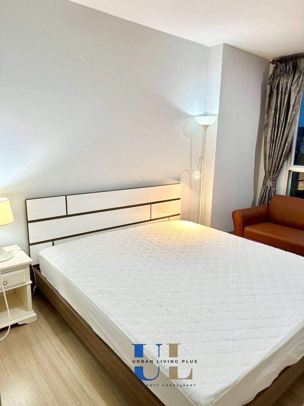 For SaleCondoSathorn, Narathiwat : ( UL2506243 ) Tel/Line 096-2479369 ,  FOR SELL LIFE @SATHORN10✨ 1 Bedroom 1 Bathroom 41 Sq.M. New Renovation, Nice room 