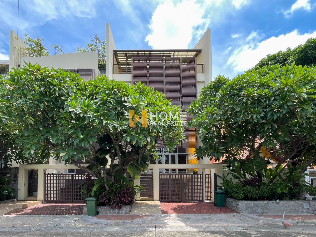 For SaleTownhomeSathorn, Narathiwat : Twin house The Loft Sathorn / 4 Bedrooms (Sale), The Lofts Sathorn / Semi-Detched House 4 Bedrooms (For Sale) Cream2188