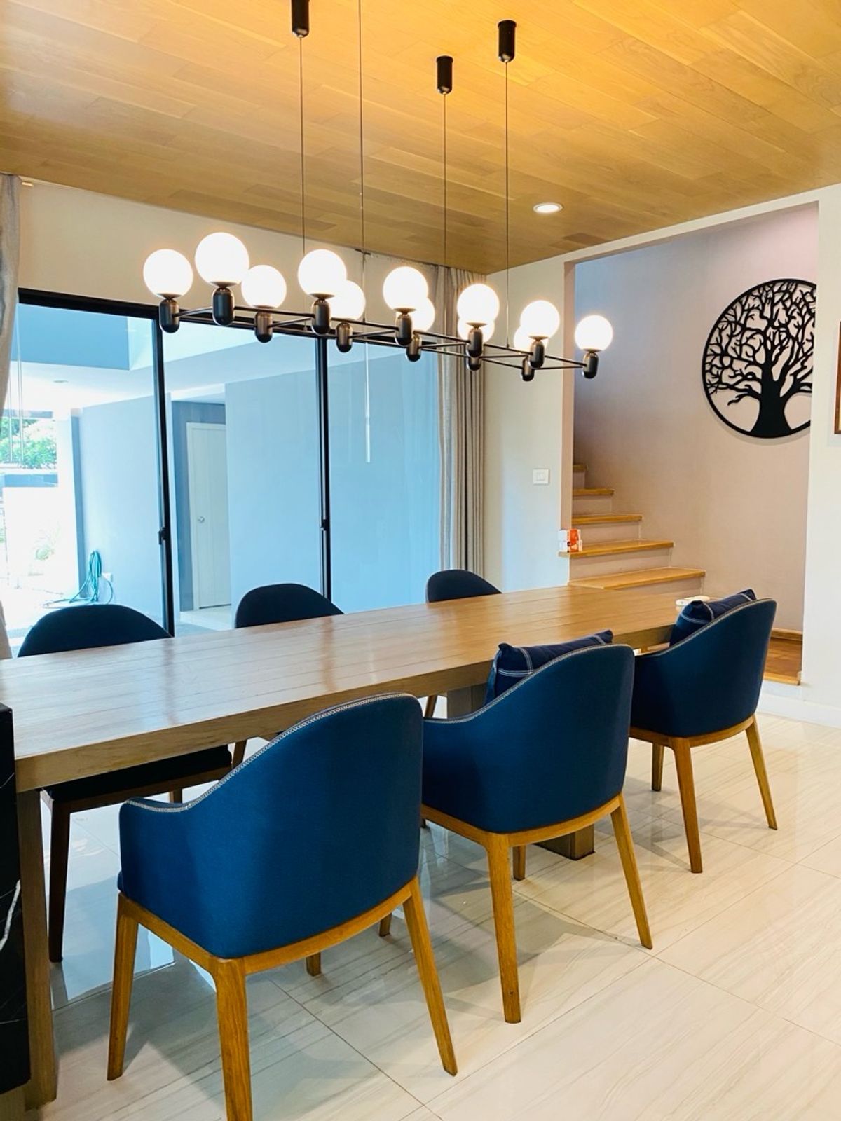 Home OfficePattanakan, Srinakarin : Selling with tenants! Golden opportunity for 4 -story townhome investors, luxury design corner, Modern Luxury, Nirvana Define Quality Project Srinakarin - Rama 9