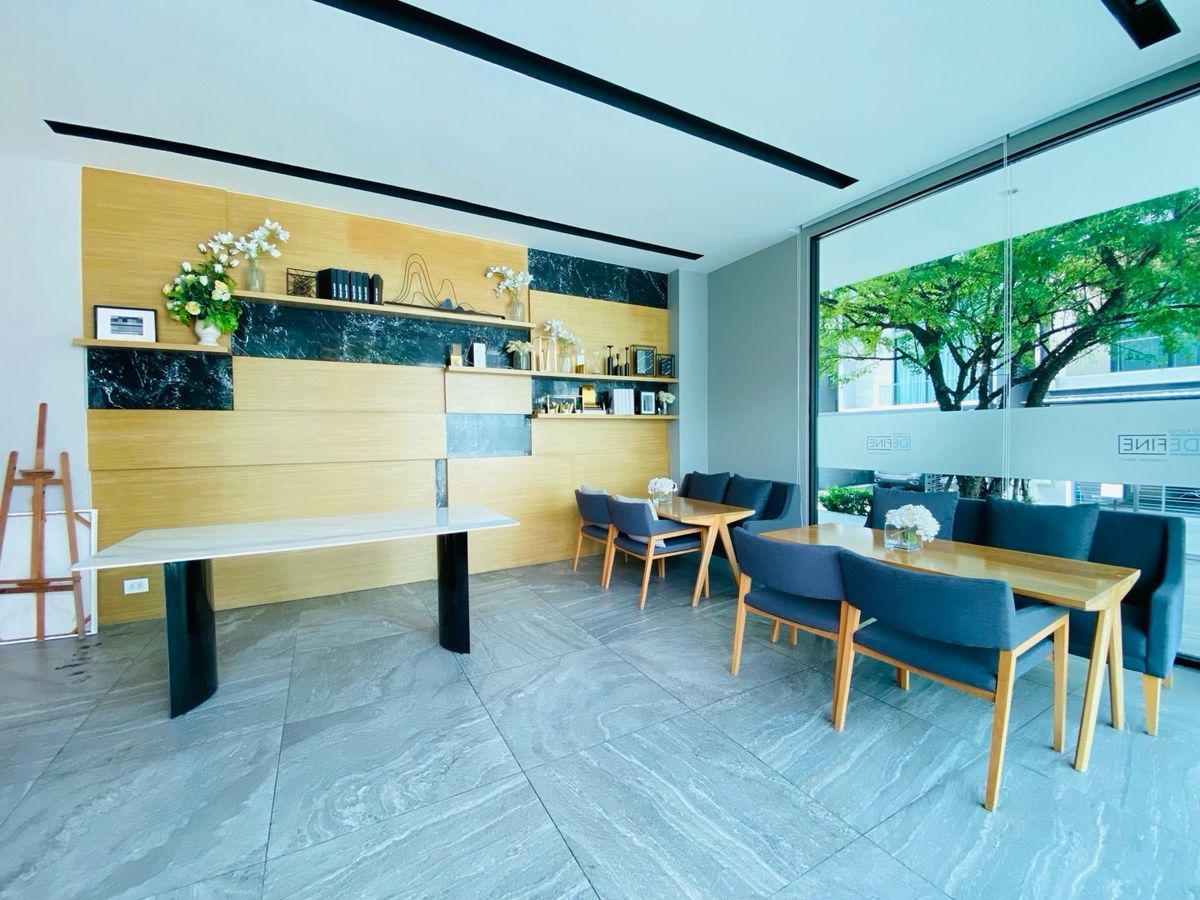 Home OfficePattanakan, Srinakarin : Selling with tenants! Golden opportunity for 4 -story townhome investors, luxury design corner, Modern Luxury, Nirvana Define Quality Project Srinakarin - Rama 9