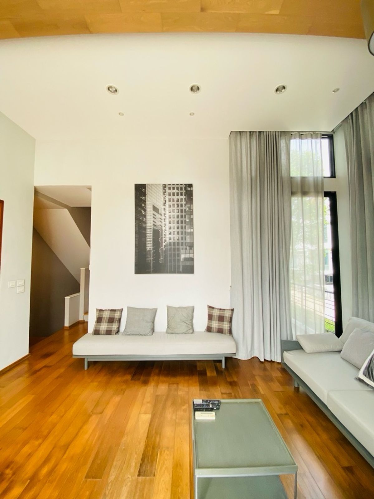 Home OfficePattanakan, Srinakarin : Selling with tenants! Golden opportunity for 4 -story townhome investors, luxury design corner, Modern Luxury, Nirvana Define Quality Project Srinakarin - Rama 9