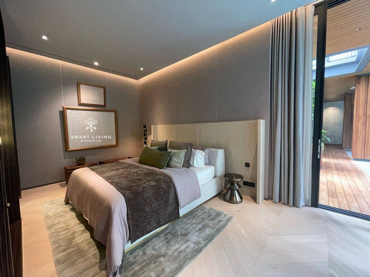 For SaleHouseBang Sue, Wong Sawang, Tao Pun : 📢 Ultra-Luxury 3-Storey Home . A masterpiece of elegance with a private pool, lift, fitness room, personal butler, central courtyard garden, Designed by  “I-Din.” Located in Prachachuen peaceful, easy access to multiple routes.