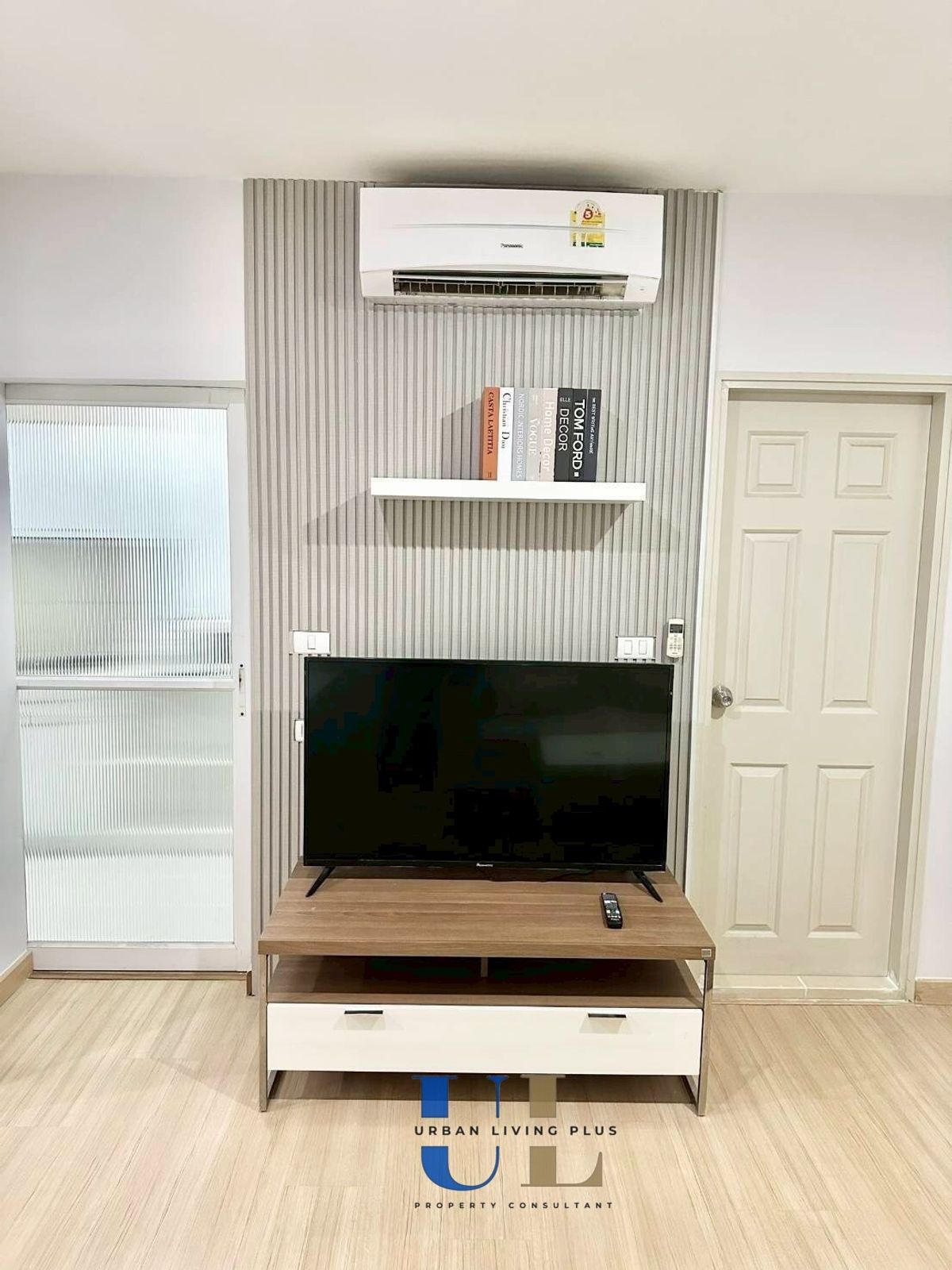 For SaleCondoSathorn, Narathiwat : ( UL2506243 ) Tel/Line 096-2479369 ,  FOR SELL LIFE @SATHORN10✨ 1 Bedroom 1 Bathroom 41 Sq.M. New Renovation, Nice room 