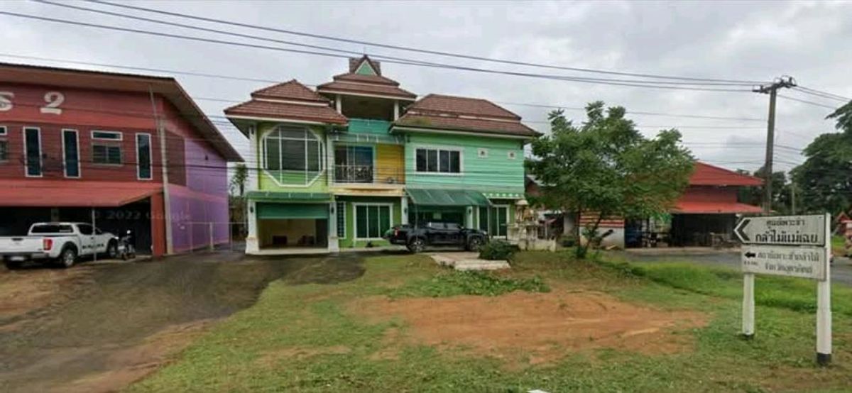 ขายบ้านอุตรดิตถ์ : ขายด่วนลดราคาพิเศษ! บ้านเดี่ยว 3 ชั้น (บ้านแม่เฉย) ติดถนนทางหลวงอุตรดิตถ์-แพร่