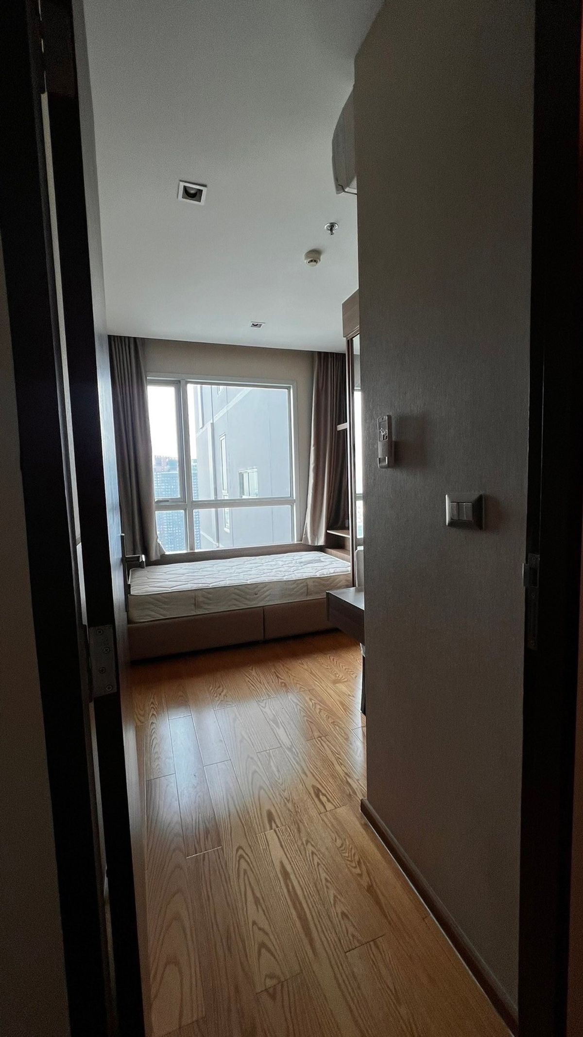 ขายคอนโดพระราม 9 เพชรบุรีตัดใหม่ RCA : ✨ คอนโด The Address Asoke | 2 ห้องนอน แต่งจัดเต็ม บิ้วท์อินครบ | ชั้นสูง วิวเมือง ✨