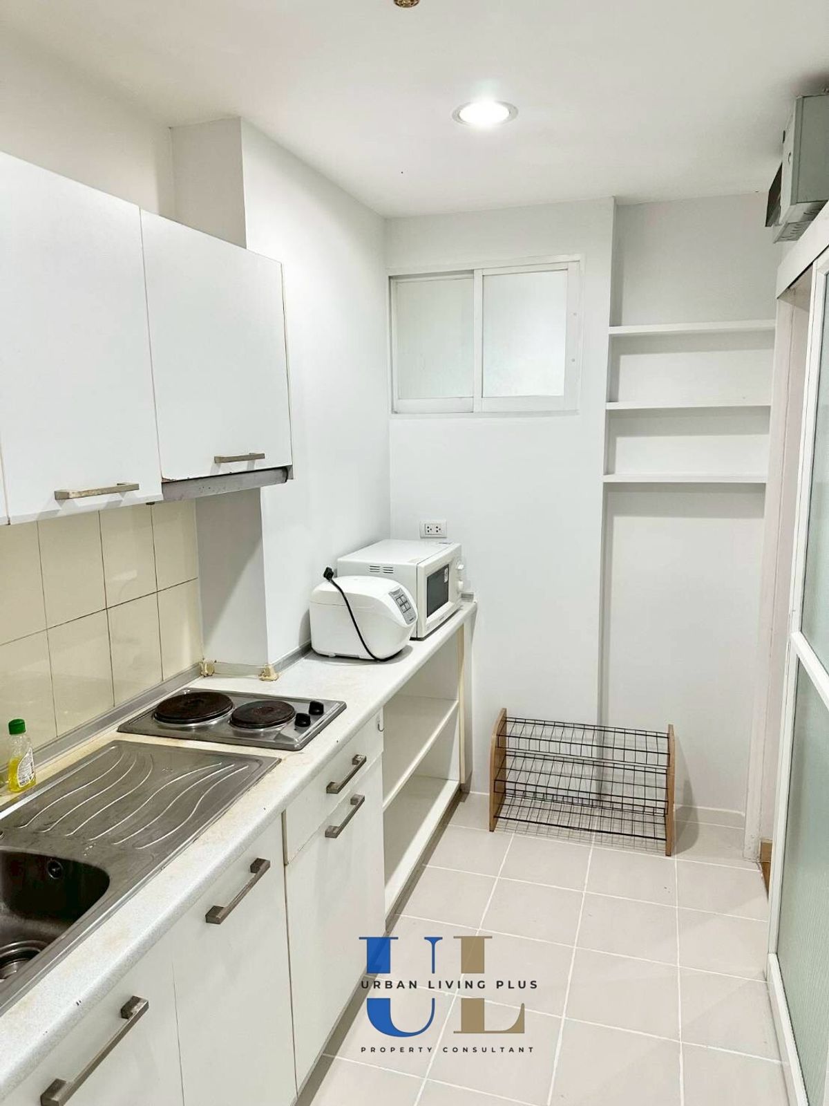 For SaleCondoSathorn, Narathiwat : ( UL2506243 ) Tel/Line 096-2479369 ,  FOR SELL LIFE @SATHORN10✨ 1 Bedroom 1 Bathroom 41 Sq.M. New Renovation, Nice room 