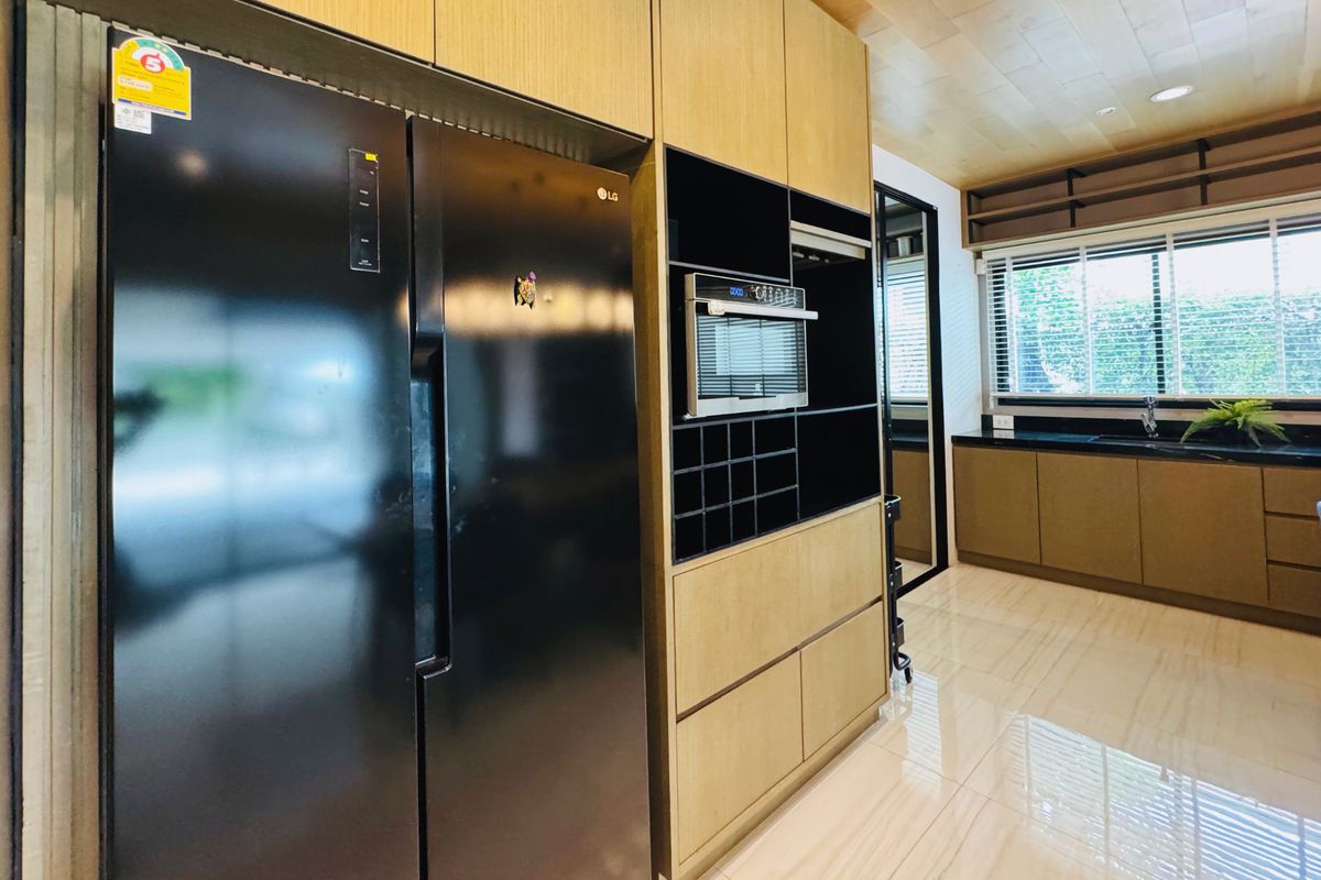 For SaleTownhomePattanakan, Srinakarin : Best for investment in BKK prime location ,For Sale – Corner Townhome | 4 Storeys | Nirvana Define Srinakarin-Rama 9