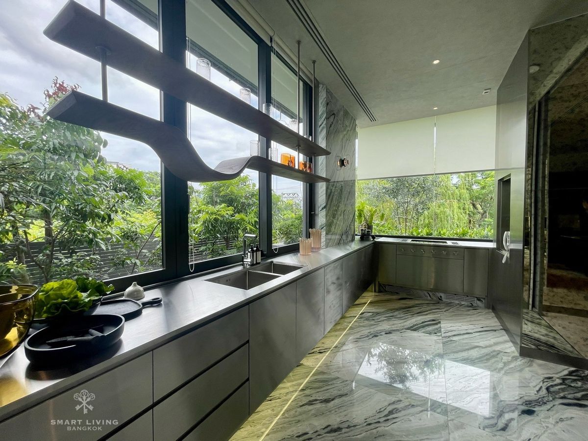 For SaleHouseBang Sue, Wong Sawang, Tao Pun : 📢 Ultra-Luxury 3-Storey Home . A masterpiece of elegance with a private pool, lift, fitness room, personal butler, central courtyard garden, Designed by  “I-Din.” Located in Prachachuen peaceful, easy access to multiple routes.