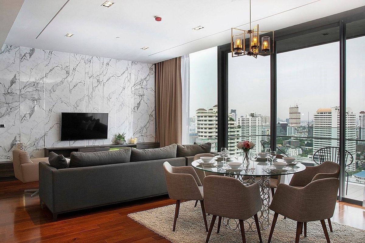 ให้เช่าคอนโดสุขุมวิท อโศก ทองหล่อ : Marque Sukhumvit condo for rent by BTS Phrom Phong 