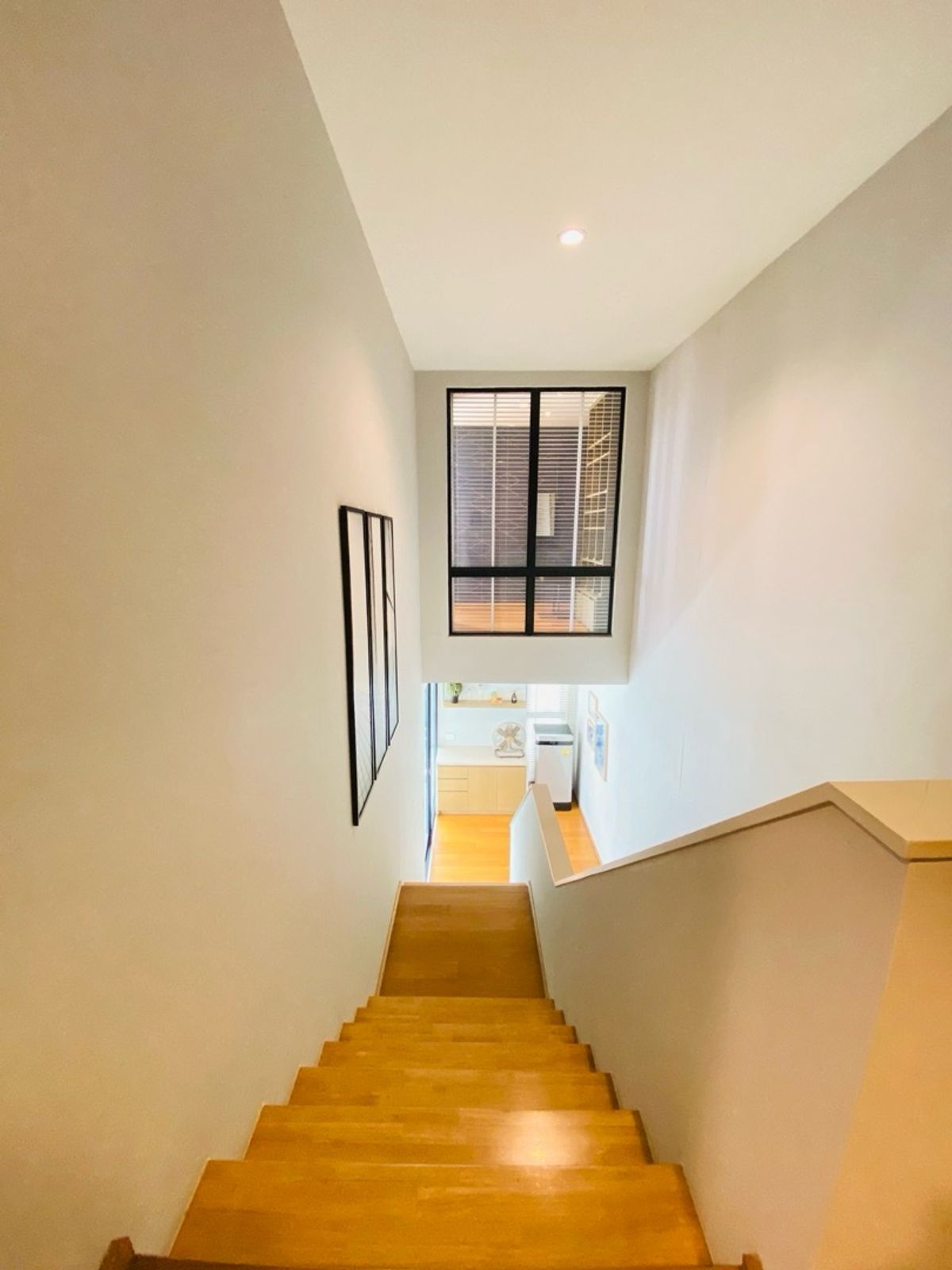 Home OfficePattanakan, Srinakarin : Selling with tenants! Golden opportunity for 4 -story townhome investors, luxury design corner, Modern Luxury, Nirvana Define Quality Project Srinakarin - Rama 9