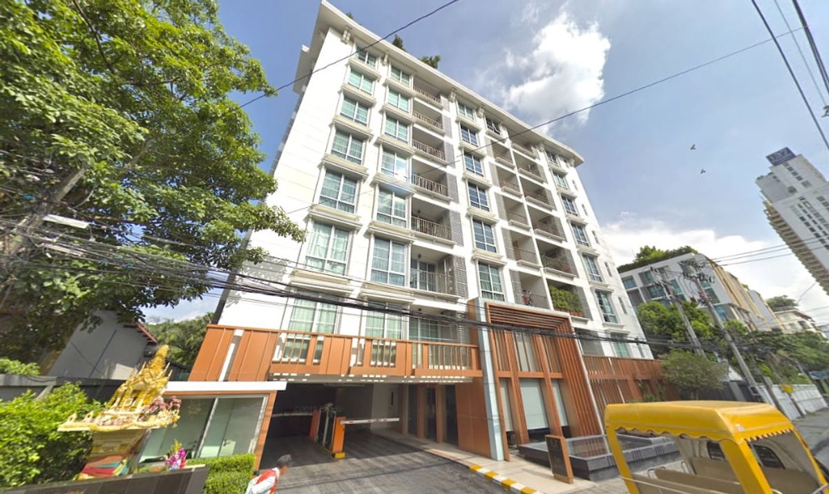 ขายคอนโดสุขุมวิท อโศก ทองหล่อ : FOR SALE - 1bed 30sqm Maestro sukhumvit 39🐶Pet-Friendly🐱 ย่าน EM District  เลี้ยงสัตว์ได้  ราคาถูกสุดในตึกค่ะ สนใจติดต่อ ครีมสนใจติดต่อ 0829648257