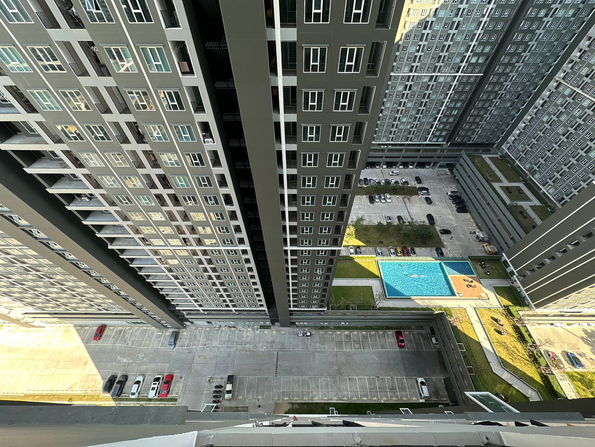 ให้เช่าคอนโดบางนา แบริ่ง ลาซาล : ให้เช่า Regent Home Bangna คอนโดใหม่ ห้องใหม่ 1ห้องนอน ชั้นสูง ใกล้บีทีเอส บางนา 400 ม., ไบเทคบางนา**LINE: @751paggb / TEL: 0863649888