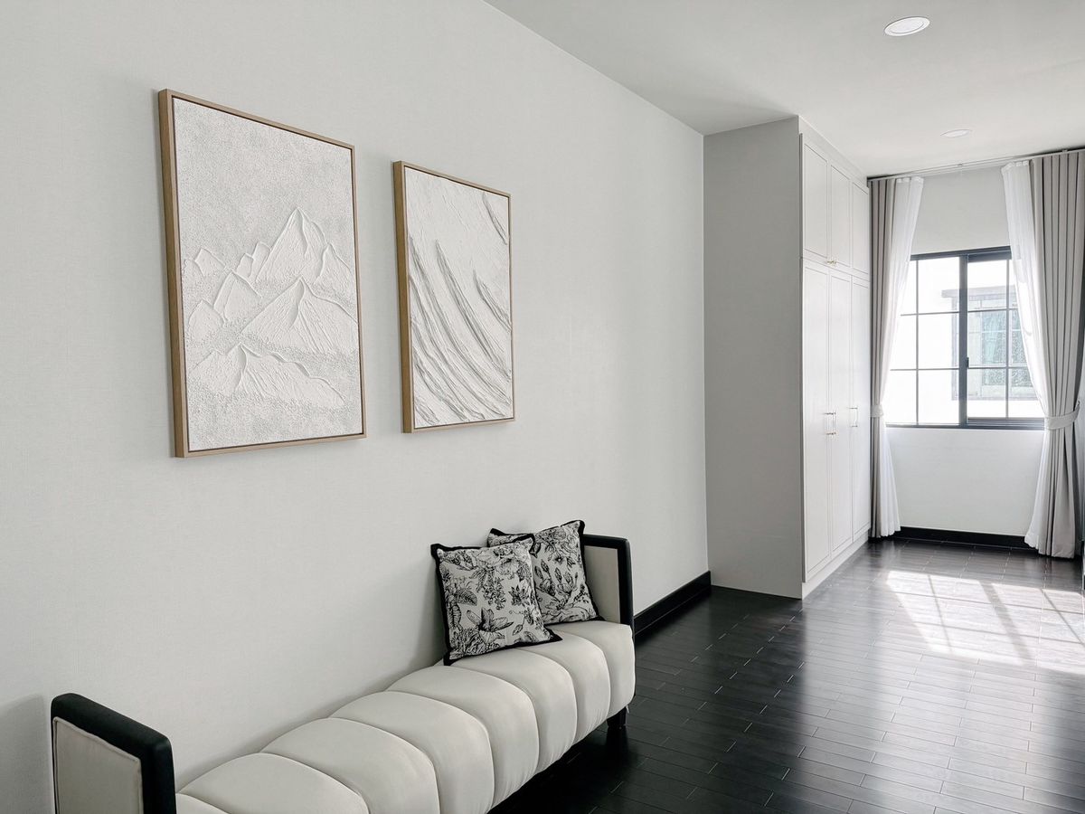 ขายบ้านบางนา แบริ่ง ลาซาล : 🎉🏡  The City บางนา 2 (L Size) ติด Mega Bangna! 💥 บ้านเดี่ยวหรู ตกแต่งครบ Double Volume!