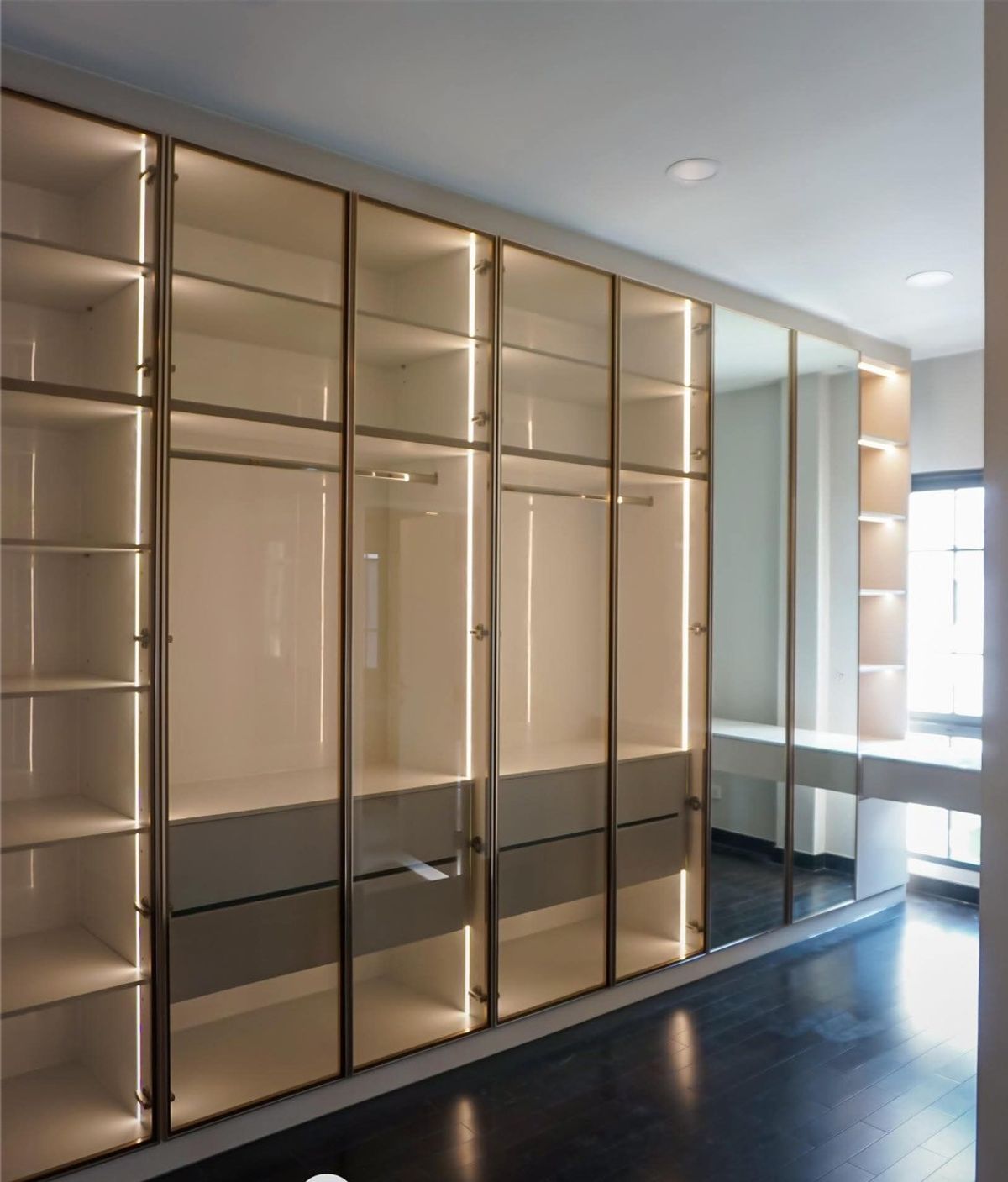 ขายบ้านบางนา แบริ่ง ลาซาล : 🎉🏡  The City บางนา 2 (L Size) ติด Mega Bangna! 💥 บ้านเดี่ยวหรู ตกแต่งครบ Double Volume!