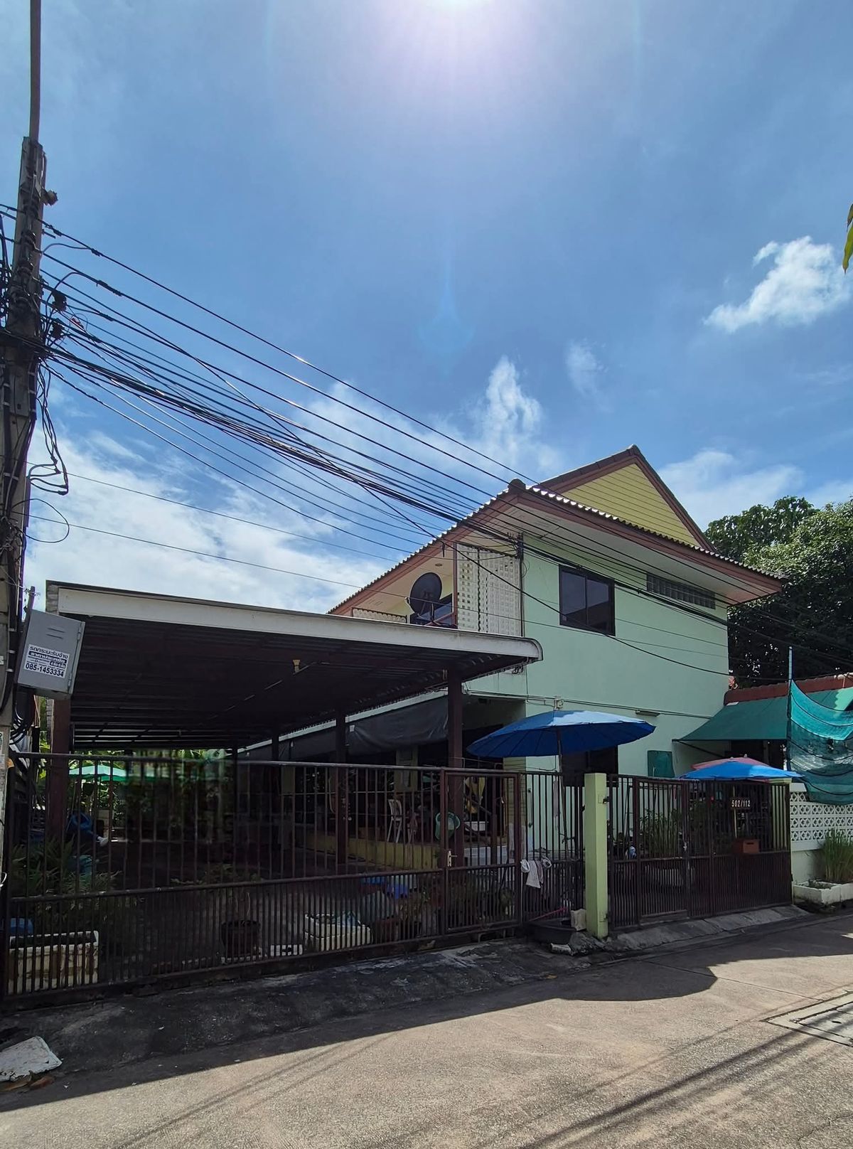ขายบ้านสมุทรปราการ สำโรง : ขายที่ดินพร้อมหอพัก 2ชั้น จำนวน 5ล้อค 100ตร.วา บางปู สมุทรปราการ