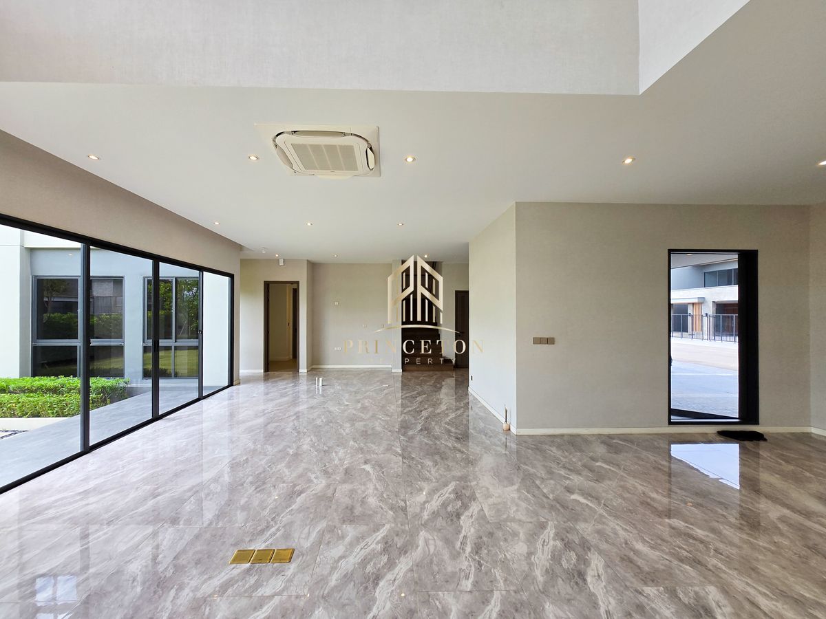 For SaleHouseLadkrabang, Suwannaphum Airport : Luxury House For Sale Lake Legend Bangna-Suvarnabhumi 📞092-4252445