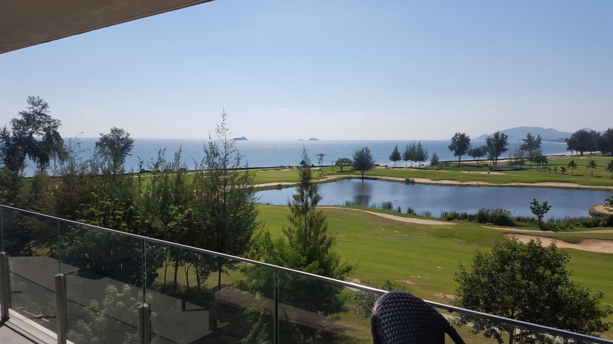 ขายคอนโดหัวหิน ประจวบคีรีขันธ์ : ขายด่วน ✨ The Sanctuary Hua Hin ✨ 2 ห้องนอน 3 ห้องน้ำ เฟอร์นิเจอร์ และ เครื่องใช้ไฟฟ้าครบ 