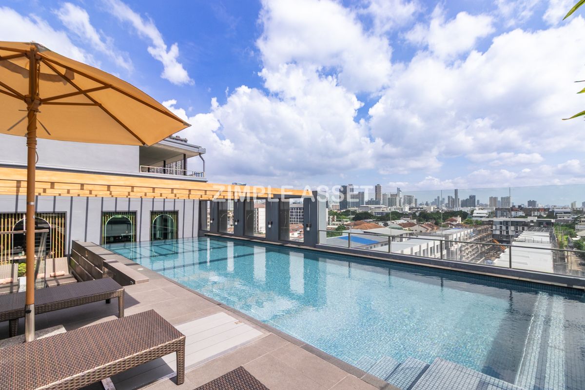 For RentOnnut, Udomsuk : Line ID: @zimple_asset  Newly hotel in Sukhumvit 101, featuring modern décor and a peaceful atmosphere — perfect for relaxation. Conveniently located not far from BTS Punnawithi.