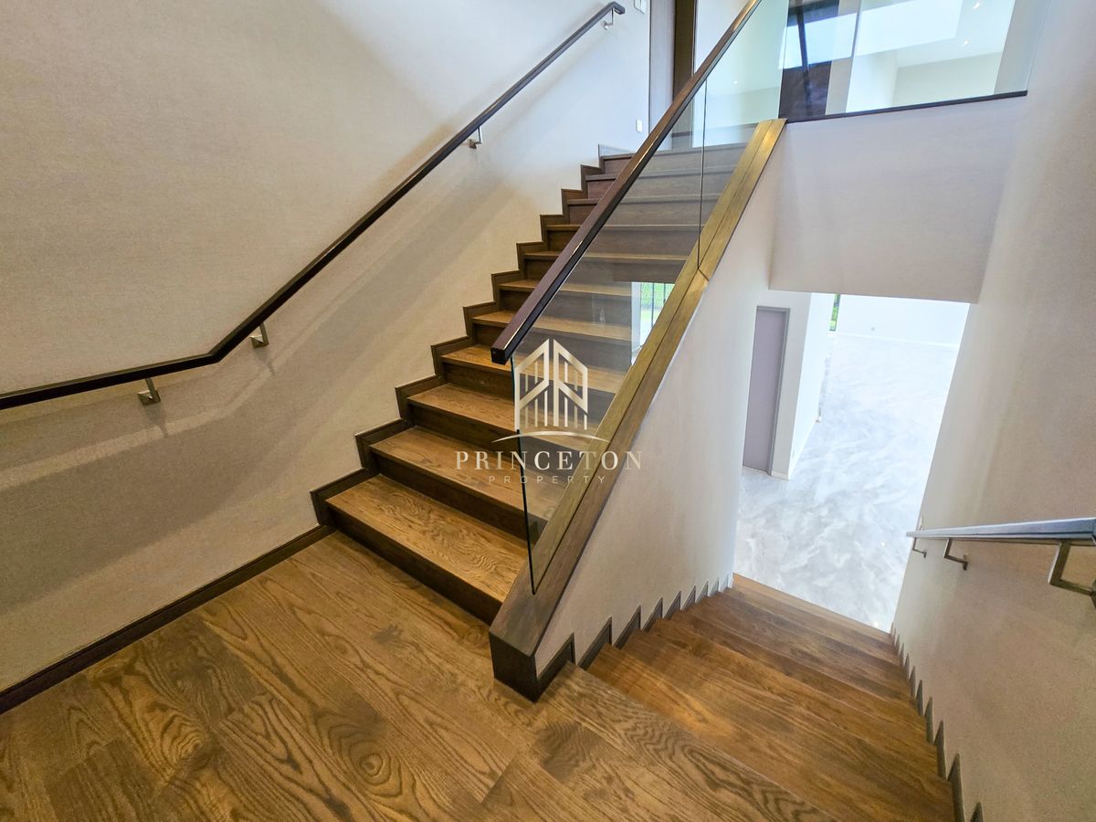 For SaleHouseLadkrabang, Suwannaphum Airport : Luxury House For Sale Lake Legend Bangna-Suvarnabhumi 📞092-4252445