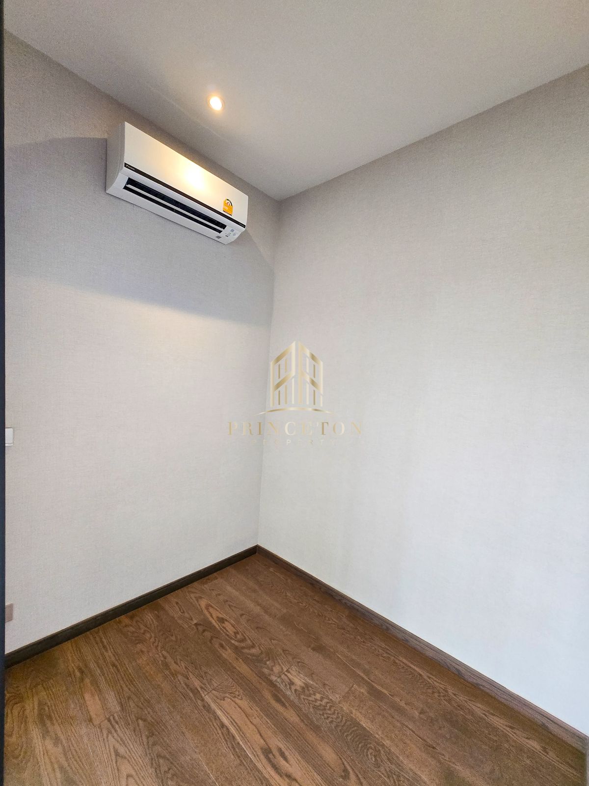 For SaleHouseLadkrabang, Suwannaphum Airport : Luxury House For Sale Lake Legend Bangna-Suvarnabhumi 📞092-4252445