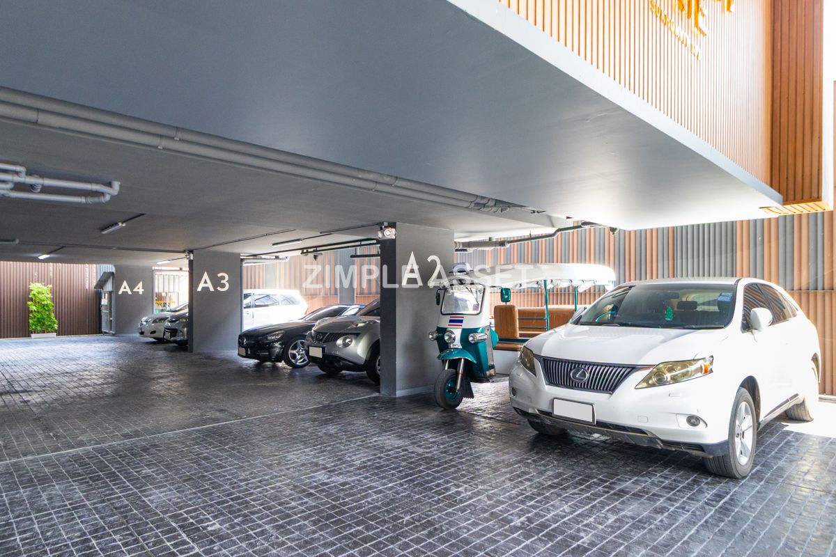 For RentOnnut, Udomsuk : Line ID: @zimple_asset  Newly hotel in Sukhumvit 101, featuring modern décor and a peaceful atmosphere — perfect for relaxation. Conveniently located not far from BTS Punnawithi.