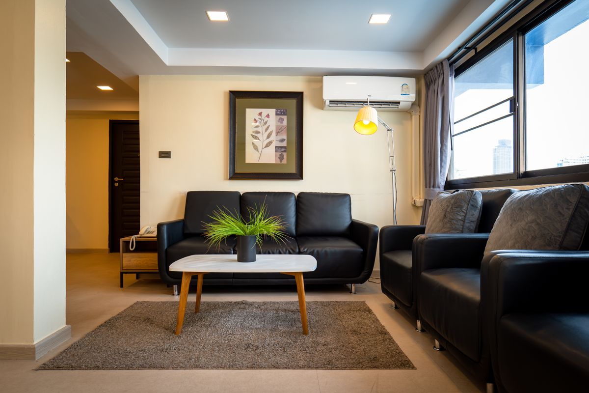 For RentCondoWongwianyai, Charoennakor : Penthouse for rent, Anan Purort Side Hotel, Charoen Nakhon 49