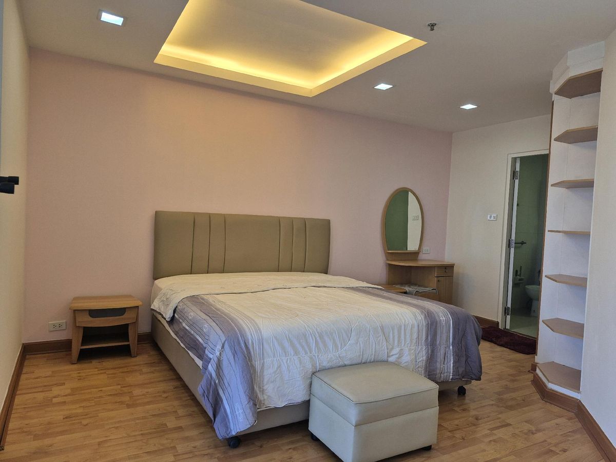 For RentCondoSukhumvit, Asoke, Thonglor : Ready to move in +++ just renovated ** 2 bedrooms, 2 bathrooms, Waterford Diamond Tower Sukhumvit 30/1
