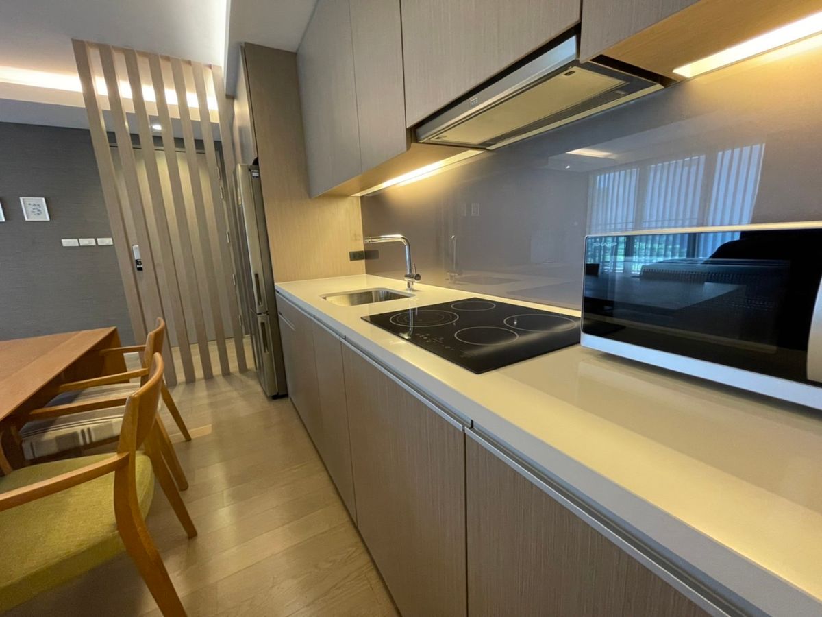 CondoSukhumvit, Asoke, Thonglor : 🔹 Luxury Condo for Sale & Rent at Mode Sukhumvit 61 – Oversized 1-Bedroom Unit Just 500m from BTS Ekkamai, Fully Furnished, Move-in Ready, Private & Peaceful Setting