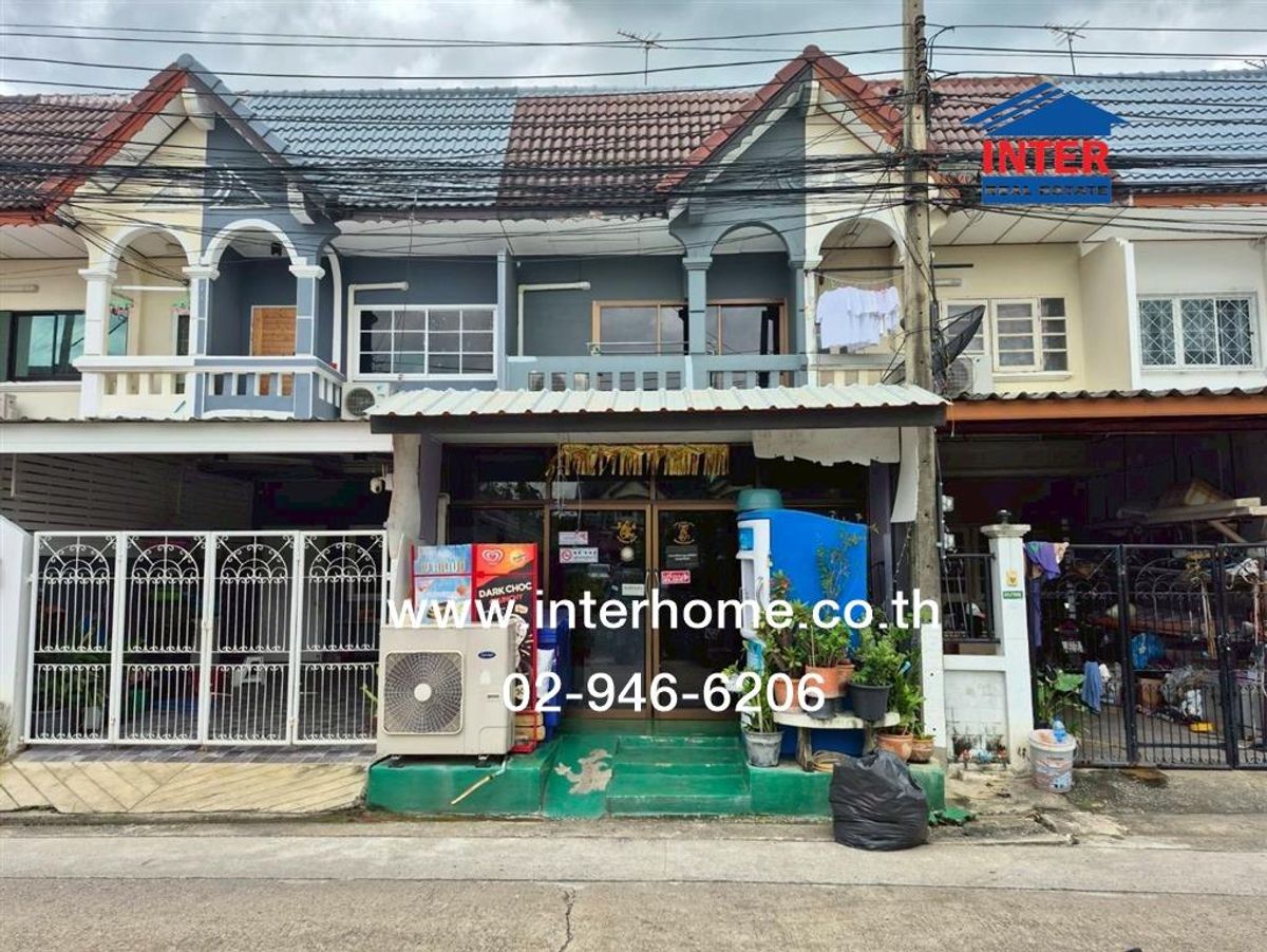 ขายทาวน์โฮมนวมินทร์ รามอินทรา : ทาวน์เฮ้าส์ 2 ชั้น 21.8 ตร.ว. หมู่บ้านเสนาวิลล่า8 ใกล้ตลาดนัดสี่แยกติดถนนคู้บอน ซอยพระยาสุเรนทร์42 ถนนคู้บอน เขตมีนบุรี กรุงเทพมหานคร