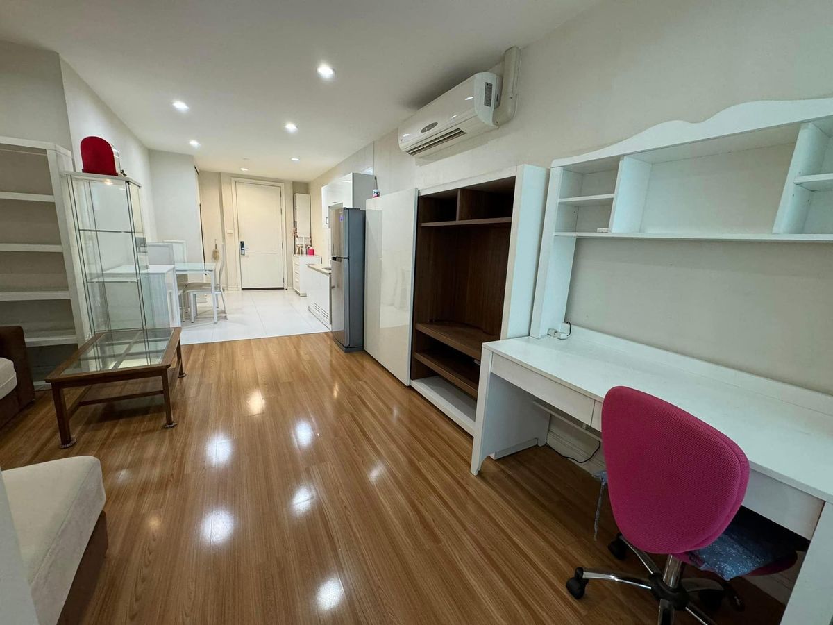 For SaleCondoSiam Paragon ,Chulalongkorn,Samyan : Condo for sale, Chamchuri Square Residence, Sam Yan Yai 61 sqm.