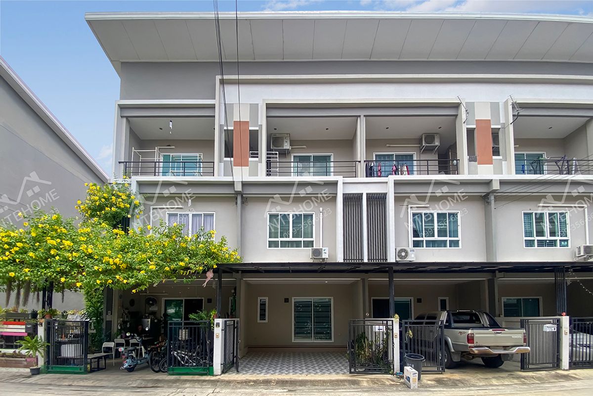 ขายทาวน์โฮมนนทบุรี บางใหญ่ บางบัวทอง : ทาวน์โฮม 3 ชั้น วิชั่น สมาร์ท ไลฟ์ สถานีรถไฟฟ้าบางพลู-รัตนาธิเบศร์ ต่อเติมครบพร้อมอยู่ ทำเลดีใกล้รถไฟฟ้า