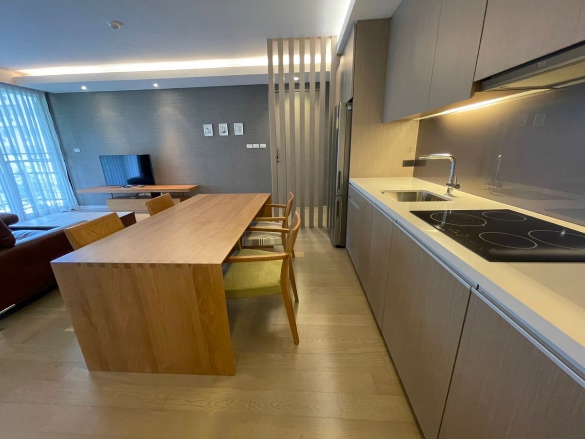 CondoSukhumvit, Asoke, Thonglor : 🔹 Luxury Condo for Sale & Rent at Mode Sukhumvit 61 – Oversized 1-Bedroom Unit Just 500m from BTS Ekkamai, Fully Furnished, Move-in Ready, Private & Peaceful Setting