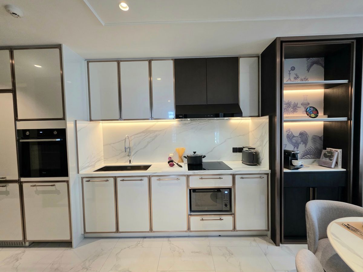 For RentSukhumvit, Asoke, Thonglor : For rent 📍 La Clef Bangkok by The Crest Collection 📍Near BTS Thonglor, complete with furniture and appliances