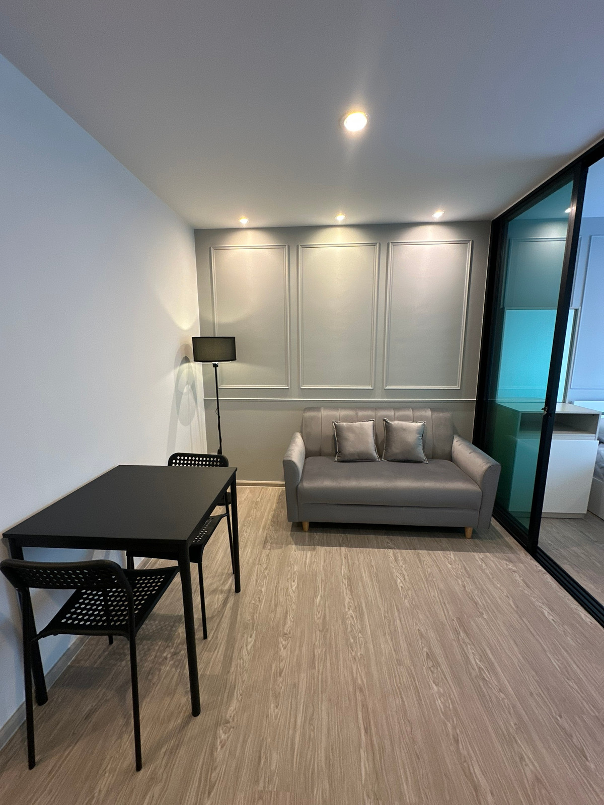 ให้เช่าคอนโดบางนา แบริ่ง ลาซาล : ให้เช่า Regent Home Bangna คอนโดใหม่ ห้องใหม่ 1ห้องนอน ชั้นสูง ใกล้บีทีเอส บางนา 400 ม., ไบเทคบางนา**LINE: @751paggb / TEL: 0863649888