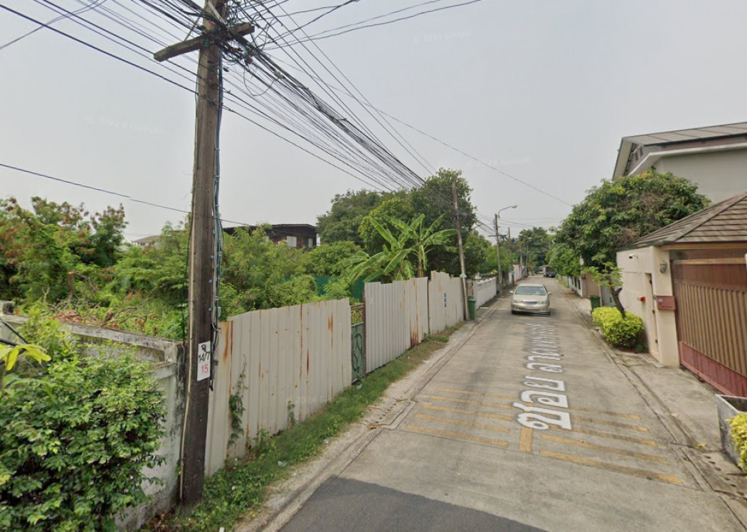 ขายที่ดินลาดพร้าว101 แฮปปี้แลนด์ : ขายที่ดิน 102 ตรว ซอยลาดพร้าว 64  เหมาะสร้างบ้าน ใกล้ถ.ลาดพร้าวแค่ 900 ม. DD