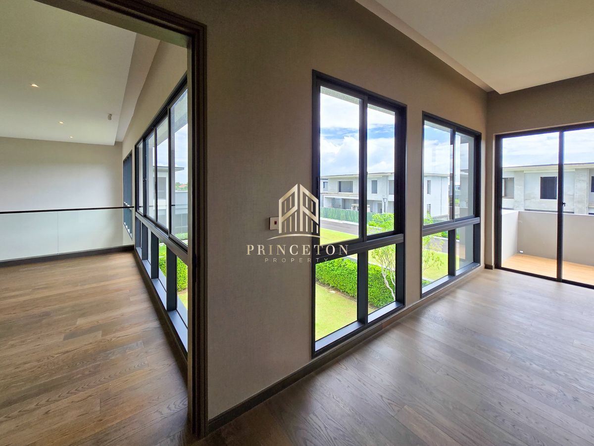 For SaleHouseLadkrabang, Suwannaphum Airport : Luxury House For Sale Lake Legend Bangna-Suvarnabhumi 📞092-4252445