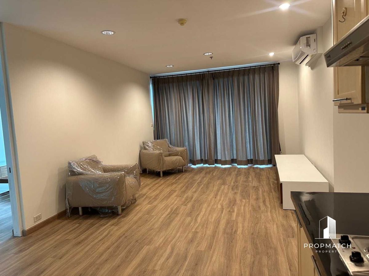 ให้เช่าคอนโดสีลม ศาลาแดง บางรัก : ✨Flash Deal ✨Silom Grand Terrace( 1Bed 1Bath 90SQM.) แต่งครบพร้อมอยู่ !! เพียง 40,000บาทต่อเดือน Tel.0981315848 @propmatch