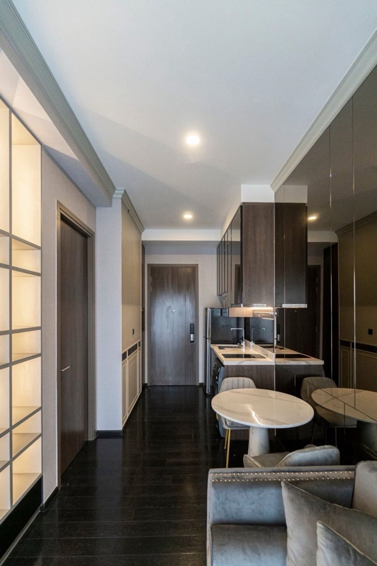 ให้เช่าคอนโดสุขุมวิท อโศก ทองหล่อ : 🩷for rent Park Origin Thonglor
Fl.20.  Tower C 32.5 sqm.
39,500 baht per month fully furniture
Line: @900cqqhk tel 0859114585 