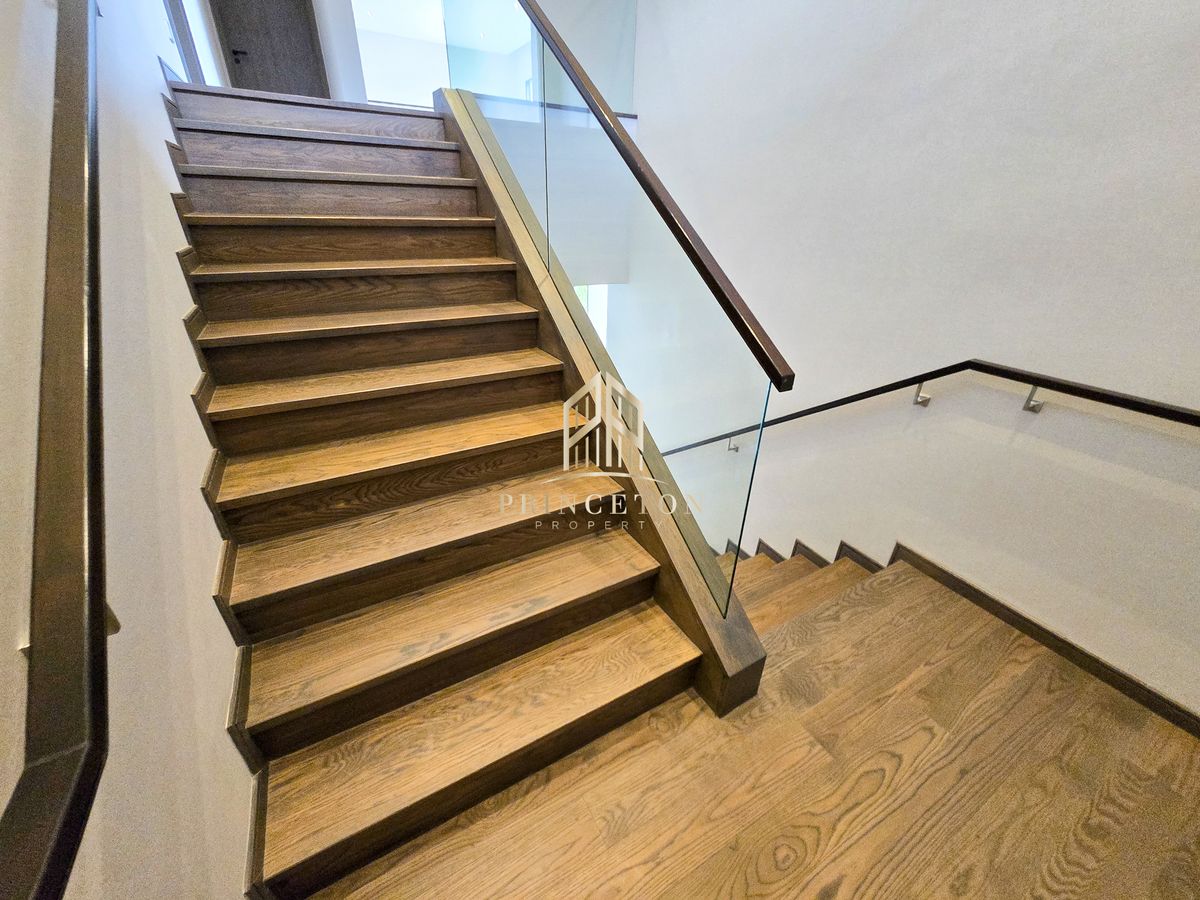 For SaleHouseLadkrabang, Suwannaphum Airport : Luxury House For Sale Lake Legend Bangna-Suvarnabhumi 📞092-4252445