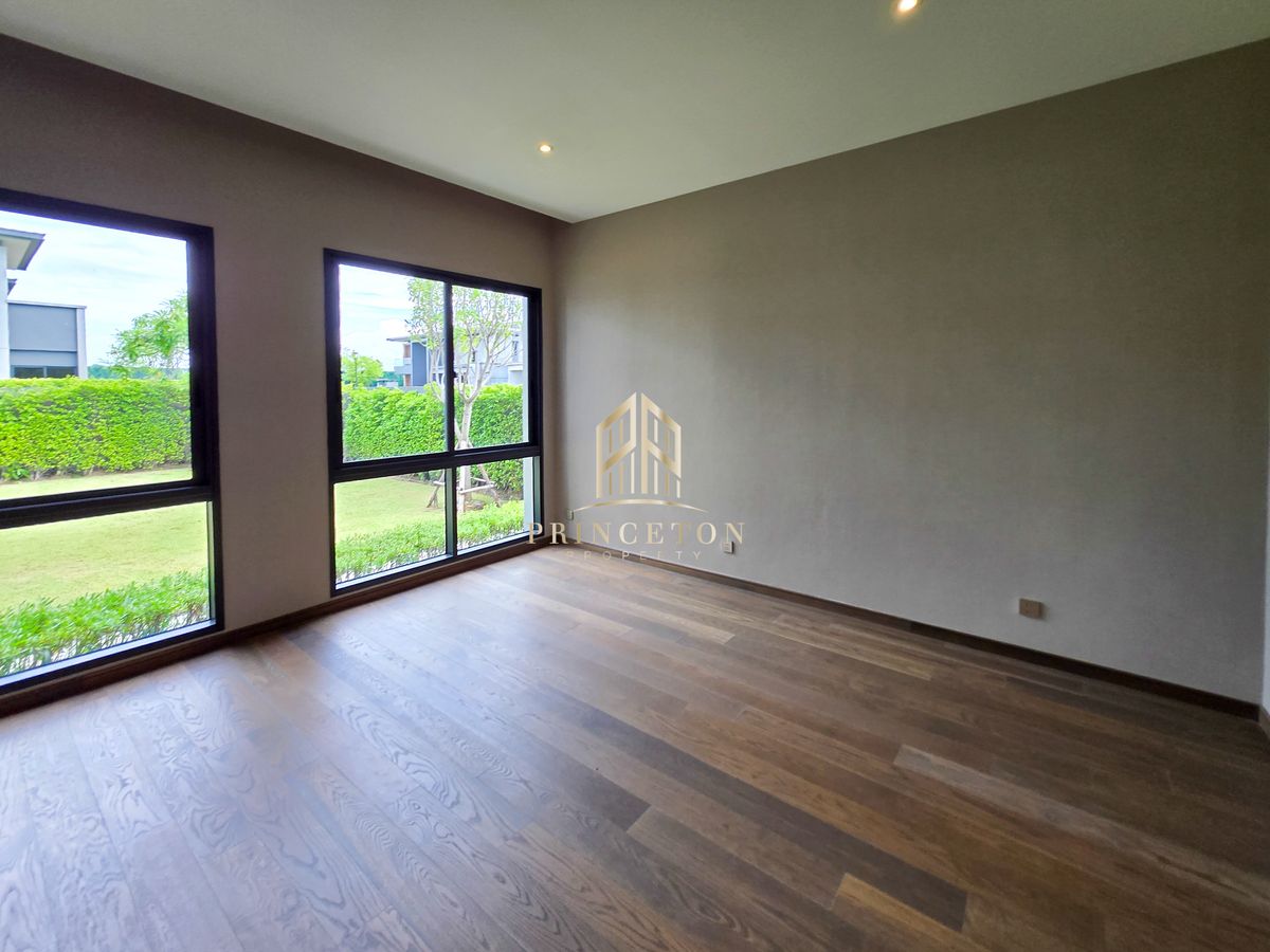 For SaleHouseLadkrabang, Suwannaphum Airport : Luxury House For Sale Lake Legend Bangna-Suvarnabhumi 📞092-4252445