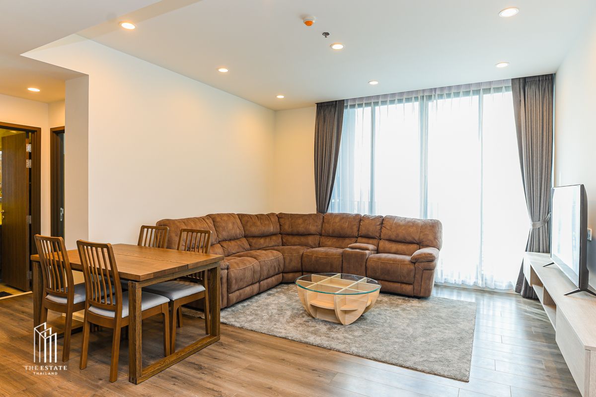 ให้เช่าคอนโดอ่อนนุช อุดมสุข : For Rent Whizdom Essence ชั้นสูง 20+ ห้องมุม ทิศเหนือ ใกล้ BTS Punnawithi 78.21 sq.m. 2 bedroom @55,000 Baht