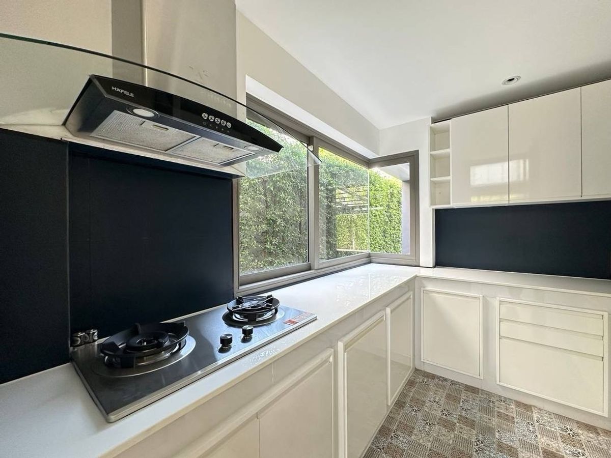 ขายทาวน์โฮมมีนบุรี-ร่มเกล้า : ทาวน์โฮมแฝด 3.5 ชั้น หลังสุดท้ายของโครงการ ติดสวนส่วนตัว  ทำเลถนนรามคำแหง  ซอย รามคำแหง 118  ใกล้เขตสะพานสูง  ทำเลเงียบสงบมากๆๆ