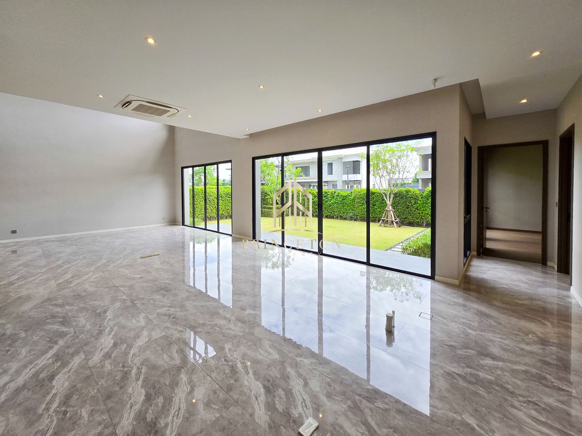 For SaleHouseLadkrabang, Suwannaphum Airport : Luxury House For Sale Lake Legend Bangna-Suvarnabhumi 📞092-4252445