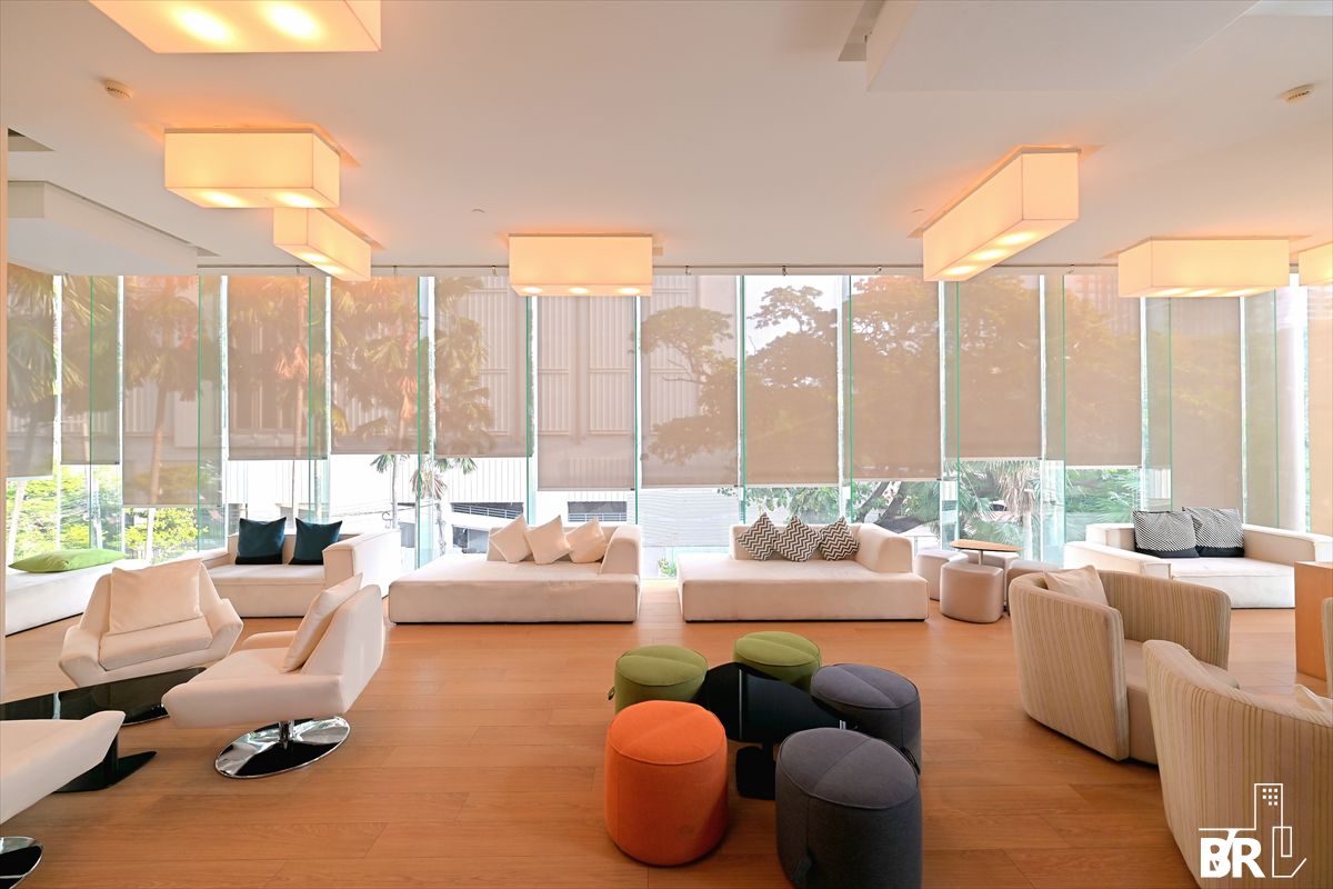 ขายคอนโดสุขุมวิท อโศก ทองหล่อ :  ยูนิต Luxury หรูหราแบบไม่ต้องรอ เดอะรูม สุขุมวิท 21 