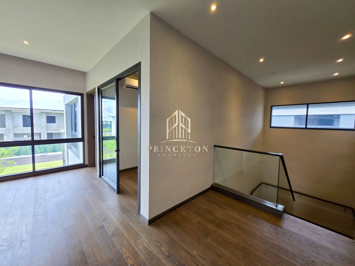 For SaleHouseLadkrabang, Suwannaphum Airport : Luxury House For Sale Lake Legend Bangna-Suvarnabhumi 📞092-4252445