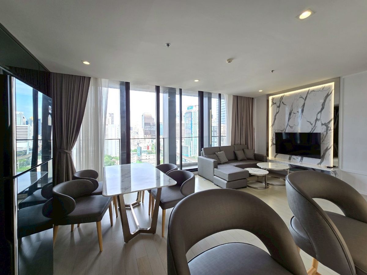 คอนโดวิทยุ ชิดลม หลังสวน : 🔥Best Price🔥Noble ploenchit  @jin.th /please contract us⭐️