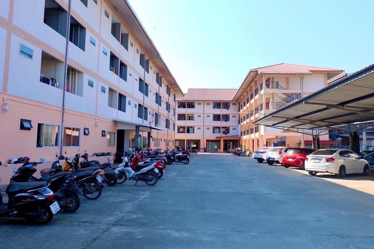 ขายกิจการโรงแรม & กิจการอพาร์ตเมนต์เชียงใหม่ : 🏢ขายหอพัก ใกล้มหาวิทยาลัยแม่โจ้ + บ้าน 1 หลัง  รายได้ 480Kเดือน  ผู้เช่าเต็ม
